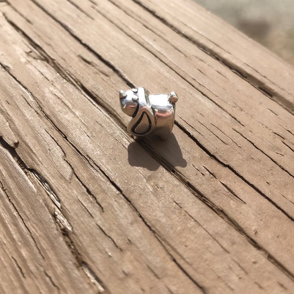 Chamilia Jewelry - Chamilia Puppy Dog Charm